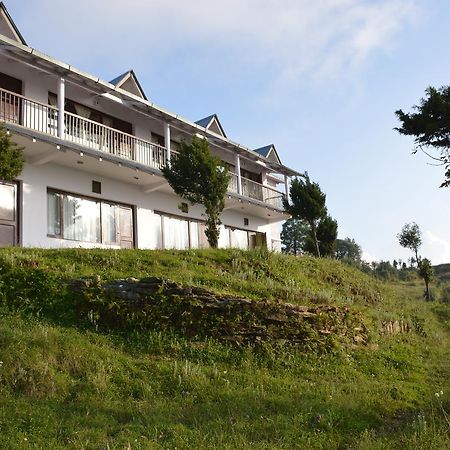 Alpine Chalet Resort Mukteshwar Esterno foto